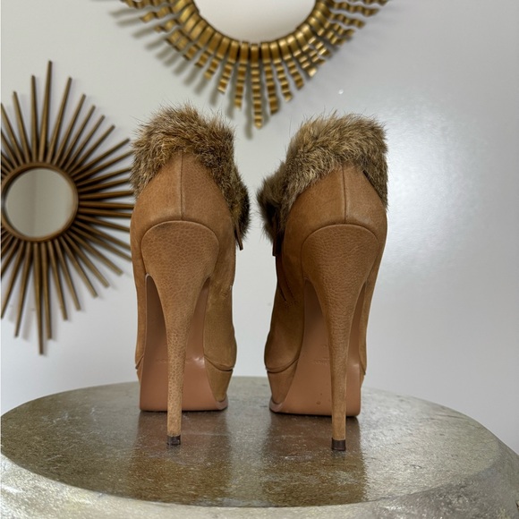 YSL - Tan Tribute Suede Booties w/ Fur Cuffs - Picture 10 of 15